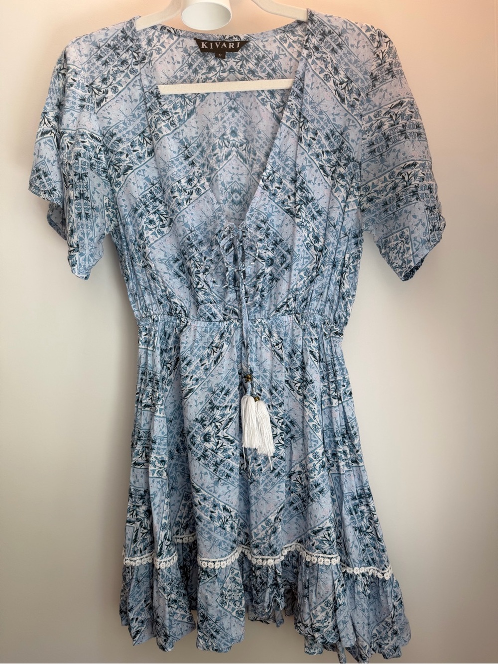 Kivari Light Blue Patterned V-Neck Mini Dress with Tassel